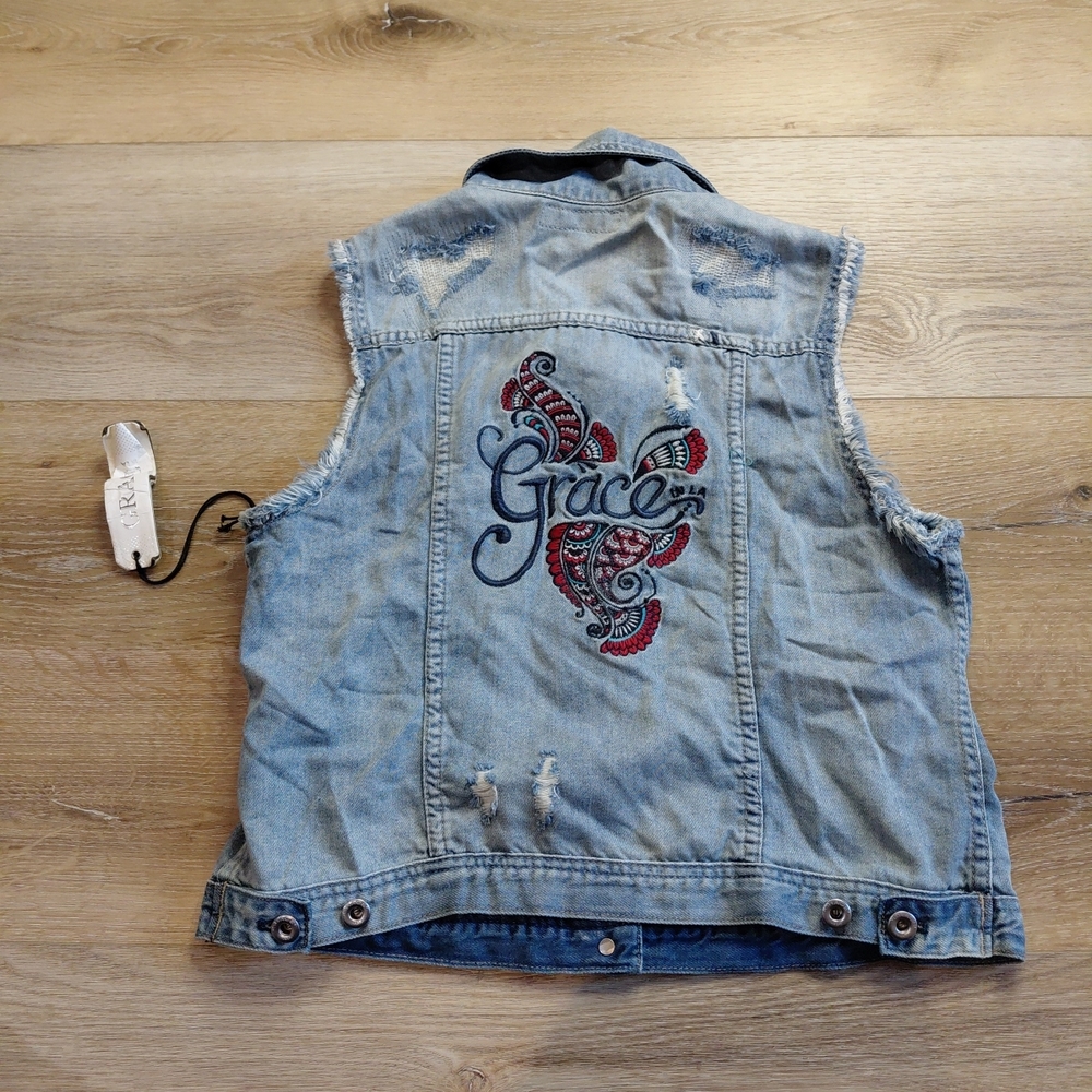 Grace in LA Light Blue Denim Vest Sz XL - Picture 2 of 10